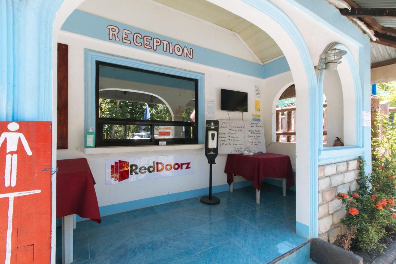 Reddoorz @ Seasun Beach Resort And Hotel Zambales Santa Cruz  Eksteriør billede